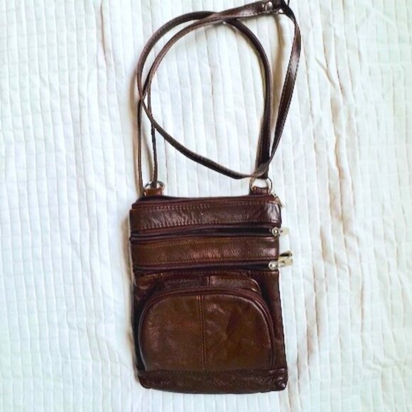Brown faux leather shoulder bag NWT - Picture 1 of 4